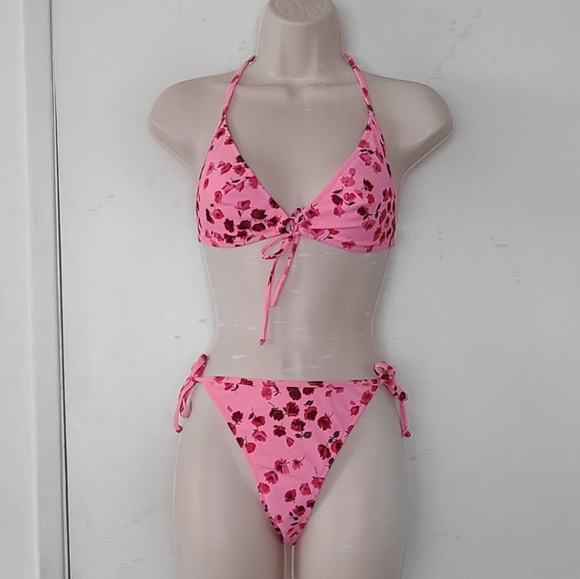 Victoria's Secret Other - Floral Print Halter Bikini